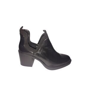 Zara Black Leather Ankle Booties Cutout Chelsea Style Boots Women Size 9.5